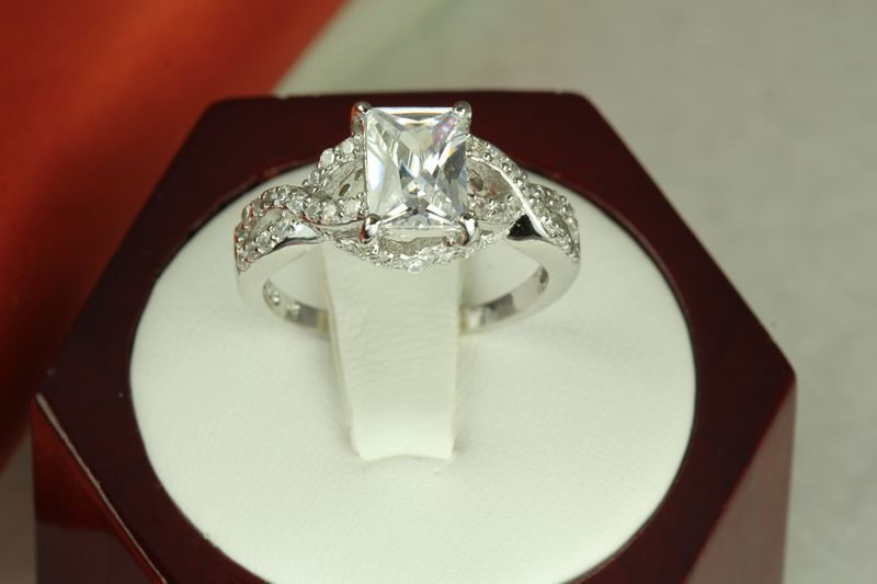 3.67CT STERLING SILVER CZ ANNIVERSARY ENGAGEMENT WEDDING PAVE HALO RING SZ5-9