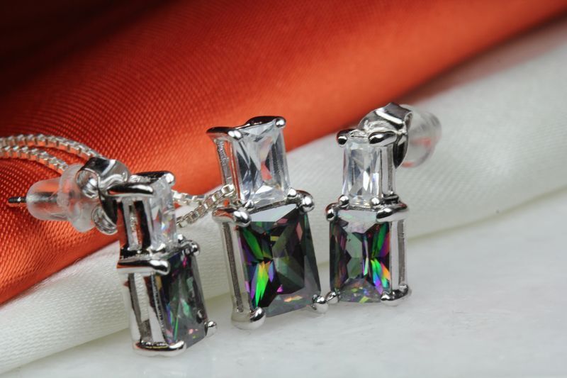 BRILLIANT CUT EARRING & NECKLACE SET CZMYSTIC RAINBOW PEACOCK FIRE TOPAZ-MTS12S