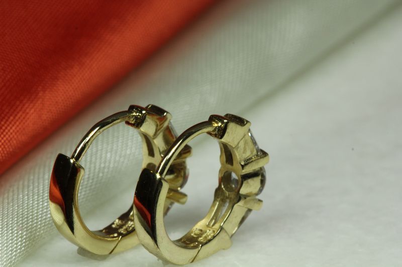 THIN 10K GOLD PLATED 925 STERLING SILVER HUGGIE HOOP EARRINGS-3 STONES EACH