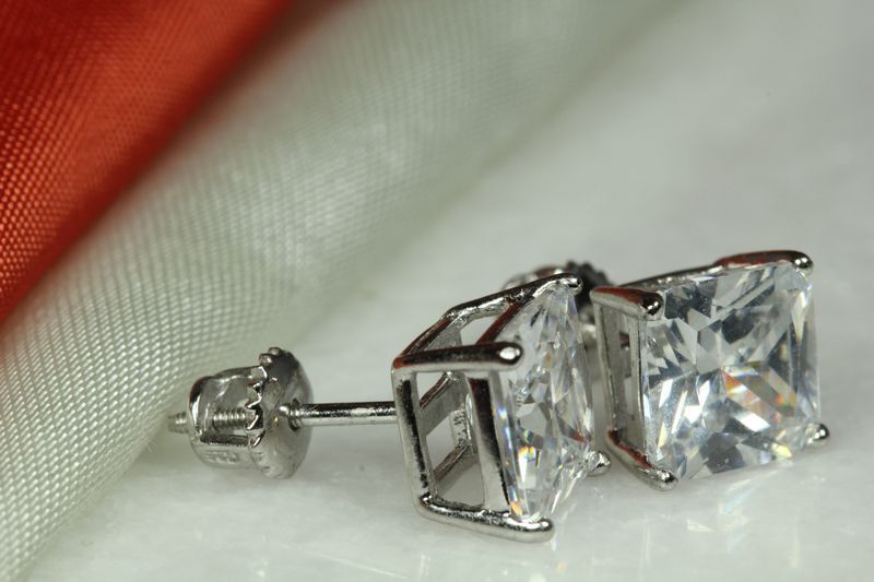 8MM PRINCESS BASKET SET 925 STERLING SILVER SCREW BACK UNISEX STUDS~5.12C EACH~S
