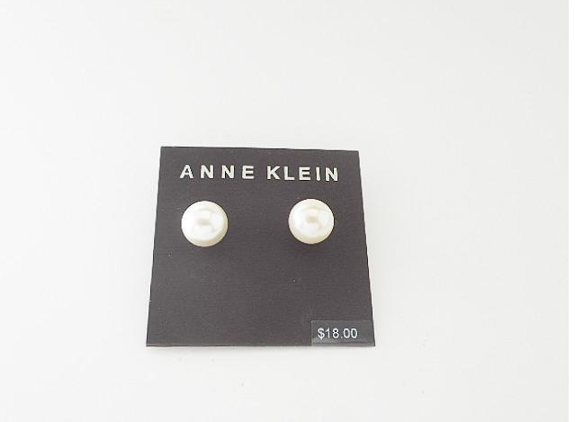 Anne Klein Blanc Pearl Stud Earrings