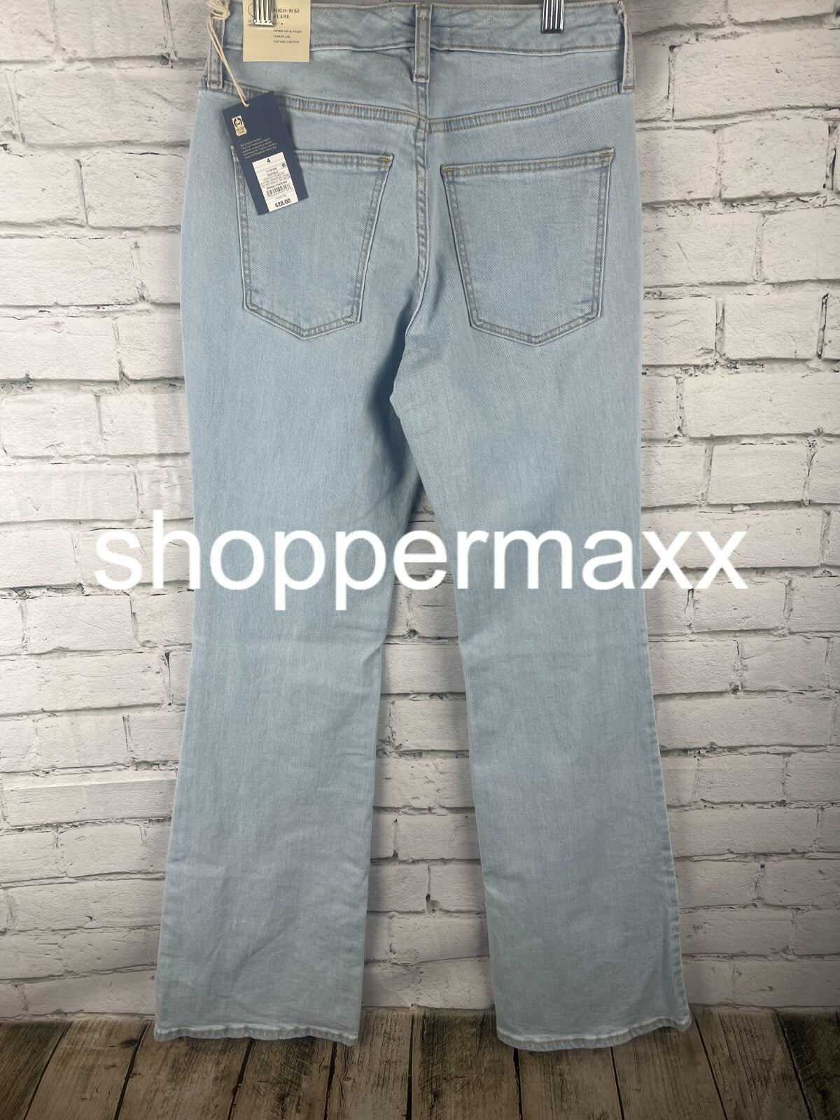 Women's High-Rise Flare Jeans - Universal Thread, Light Blue, SIZE 4