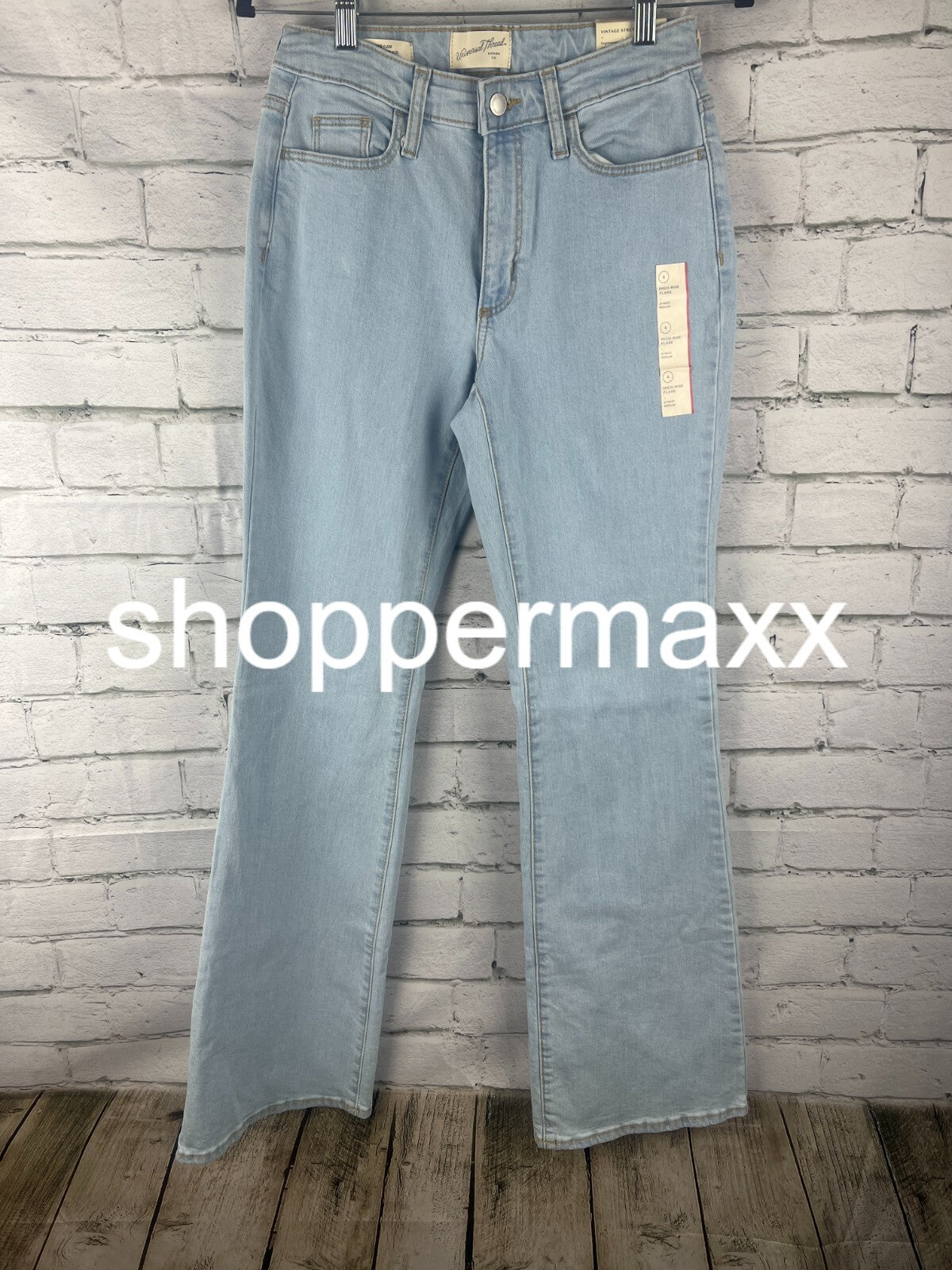 Women's High-Rise Flare Jeans - Universal Thread, Light Blue, SIZE 4