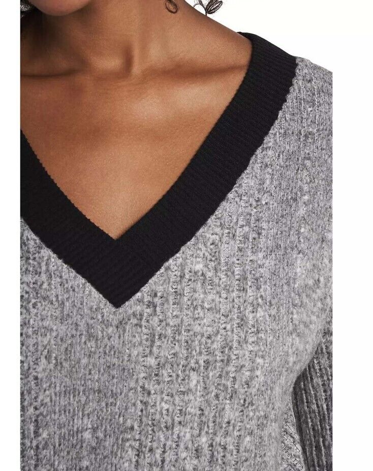 Vince Camuto Heather Gray Brushed-Rib Long-Sleeve V-Neck Sweater - Women XXS