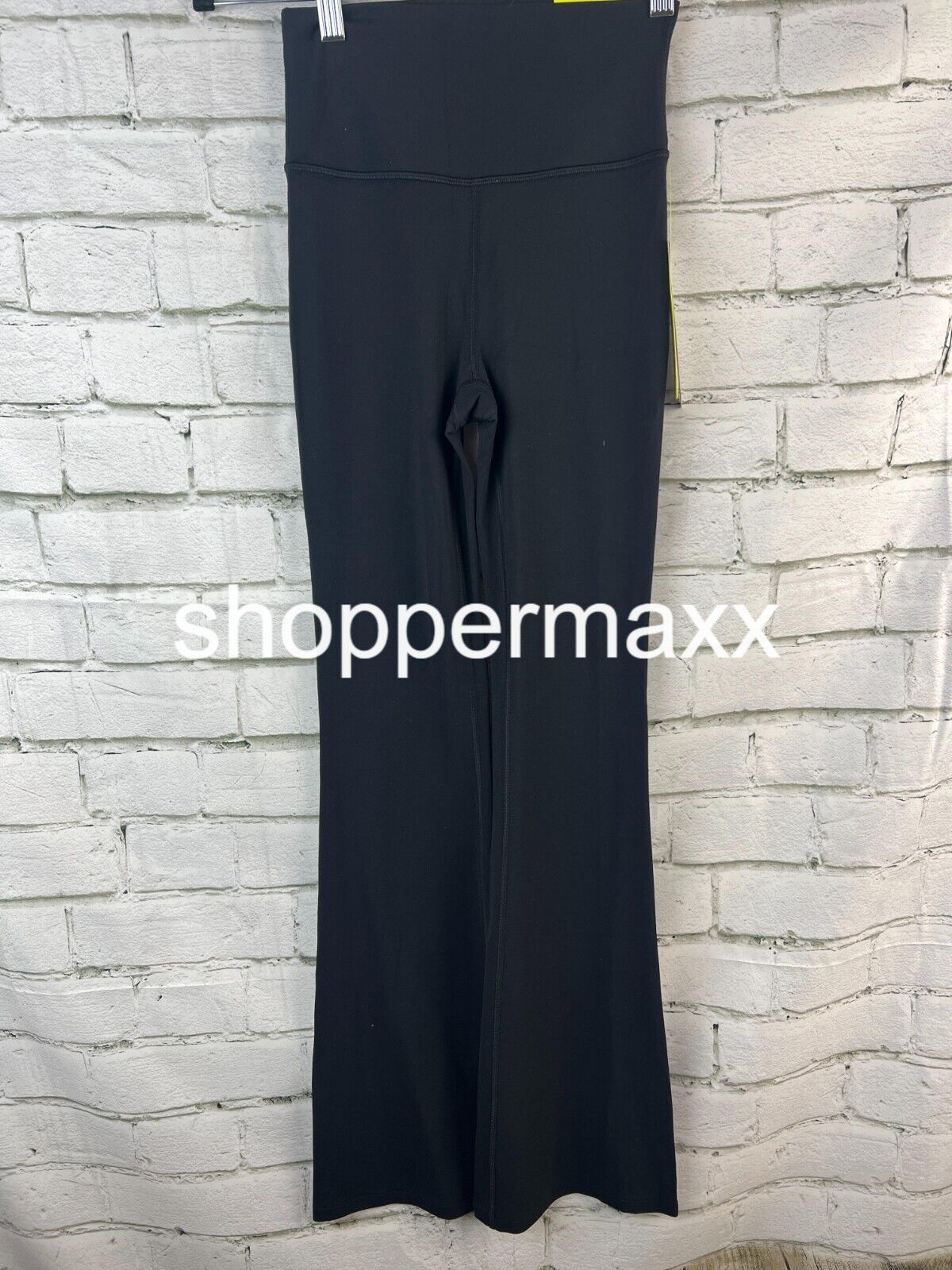 Women's Everyday Soft Ultra High-Rise Flare Leggings - All In Motion, BLACK, XS