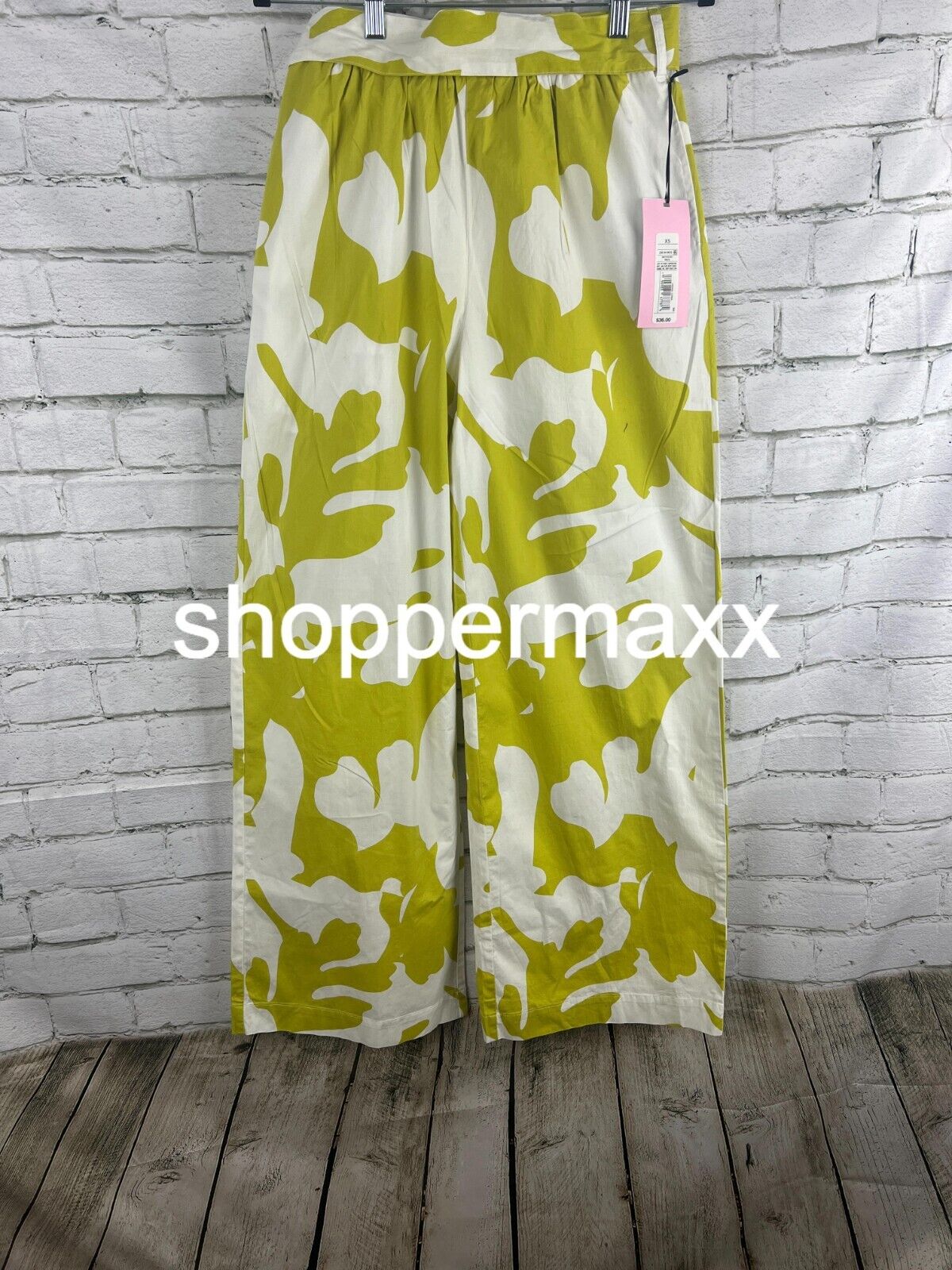 Women's Wide Leg Relaxed Floral Pants - Future Collective with Alani Noelle XS