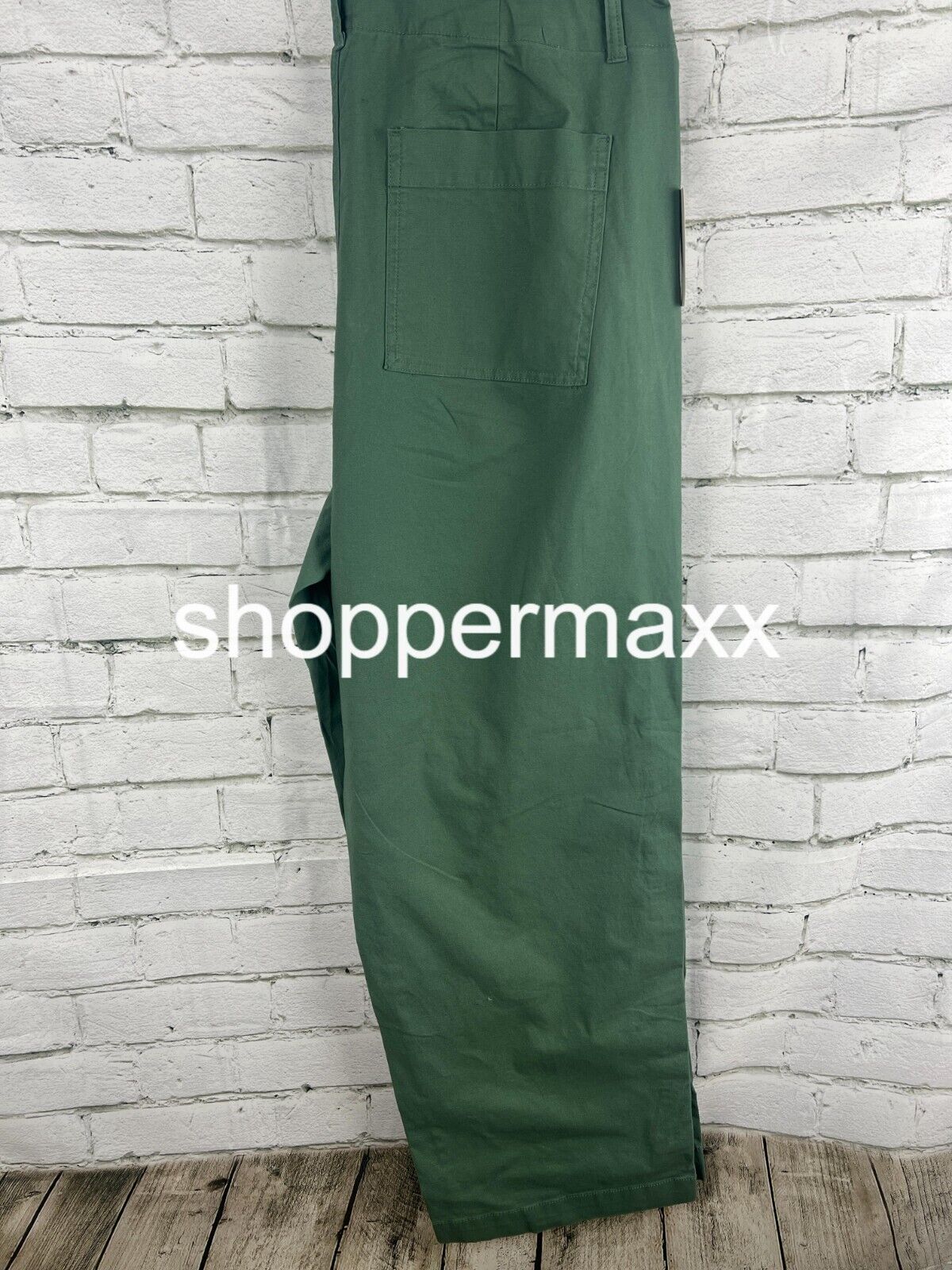 A New Day Women's Mid-Rise Relaxed Straight Leg Chino Pants -Olive 18