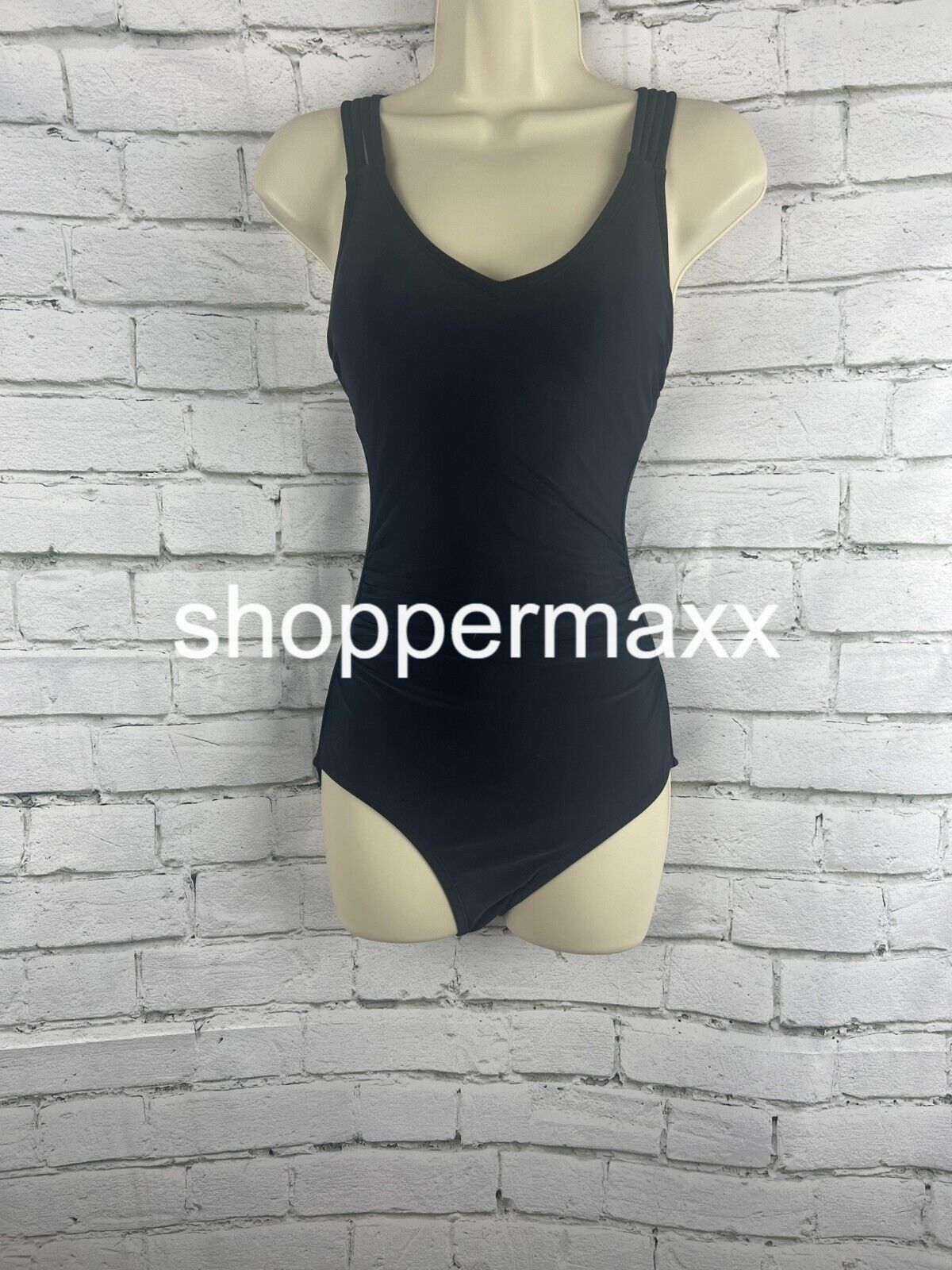 Women's Strappy Back Full Coverage One Piece Swimsuit - Kona Sol, Black, X-Small