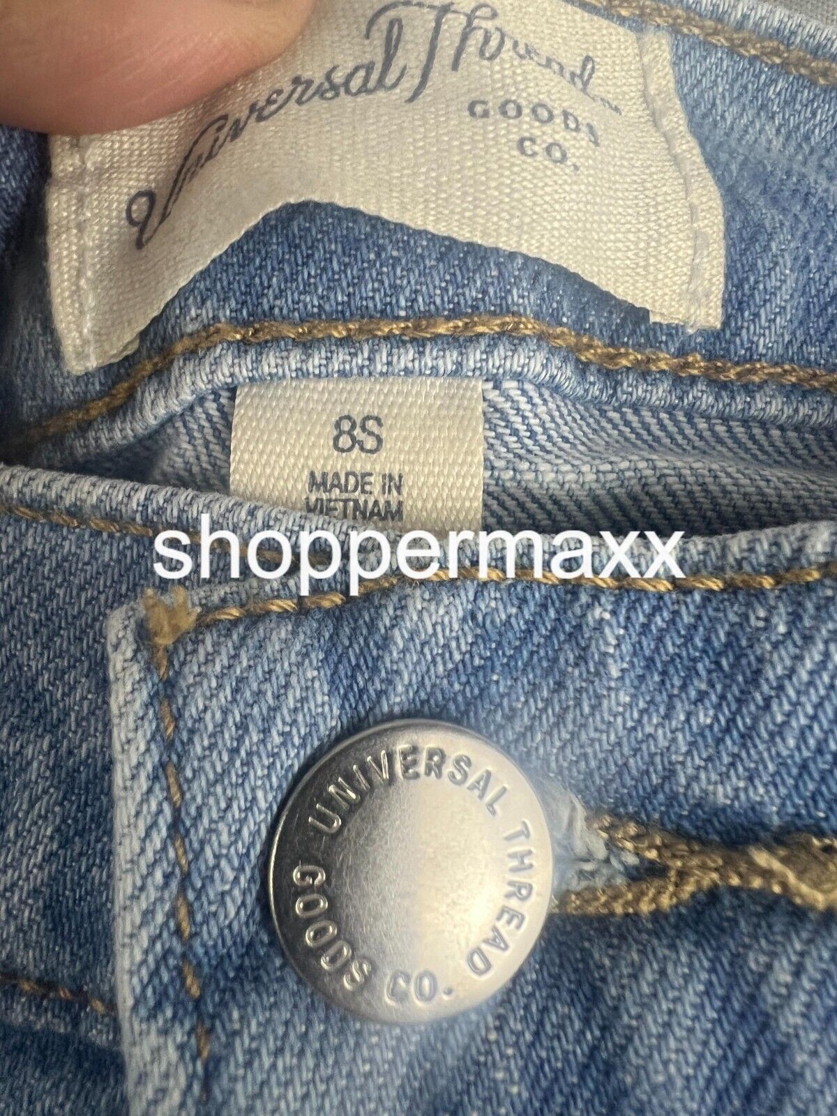 Women's High-Rise 90's Straight Jeans - Universal Thread, Light Wash, Size 8(S)