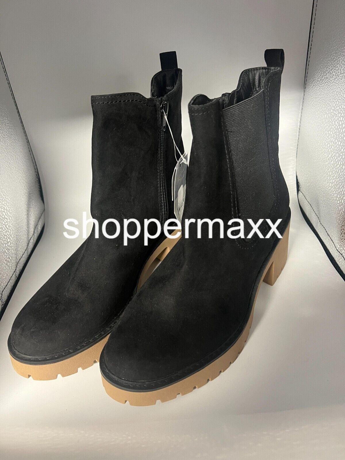 Women's Crispin Chelsea Boots - Universal Thread, Black, Size 9.5
