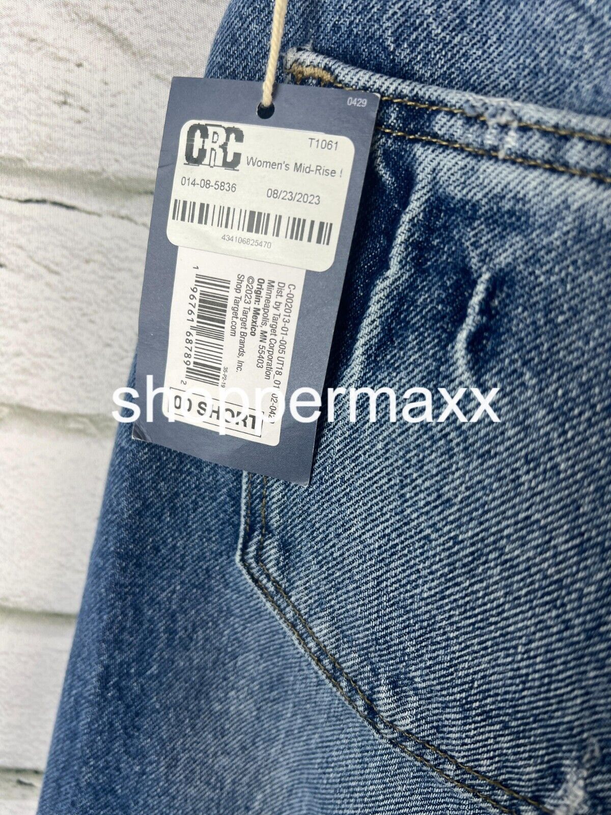 WOMEN'S MID-RISE 90'S BAGGY JEANS- UNIVERSAL THREAD, BLUE- MEDIUM WASH, 00 SHORT