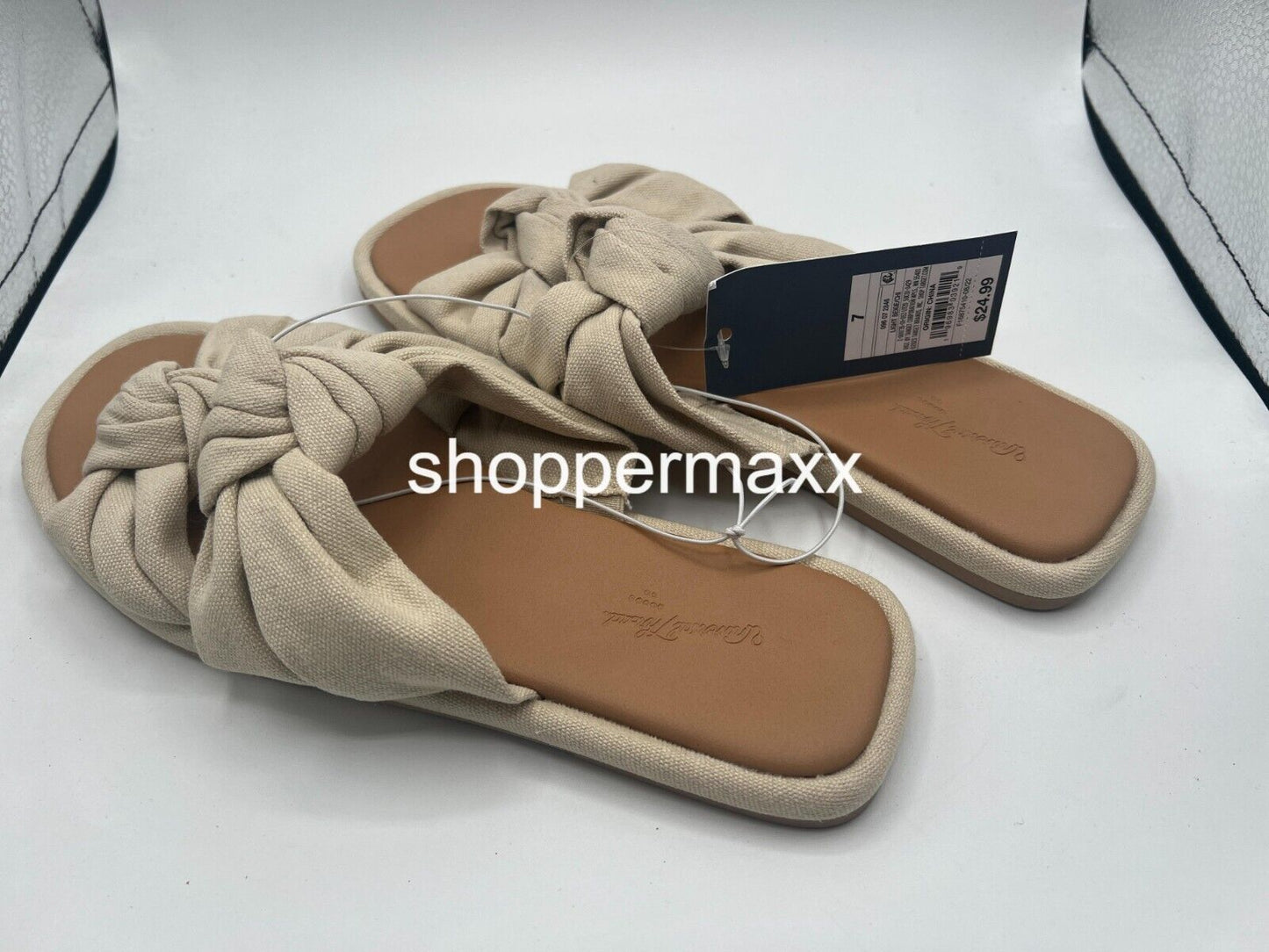 Women's Chi Slide Sandals - Universal Thread, Light Beige, Size 7