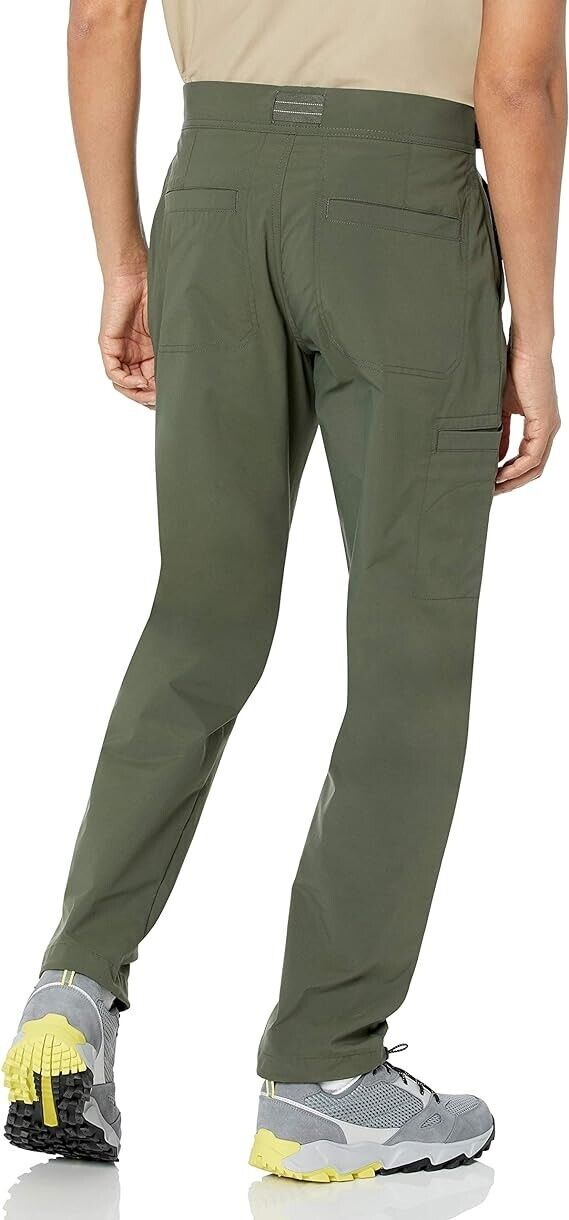 Amazon Essentials Men's Belted Moisture Wicking Hiking Pant, Dark Olive, 32WX29L