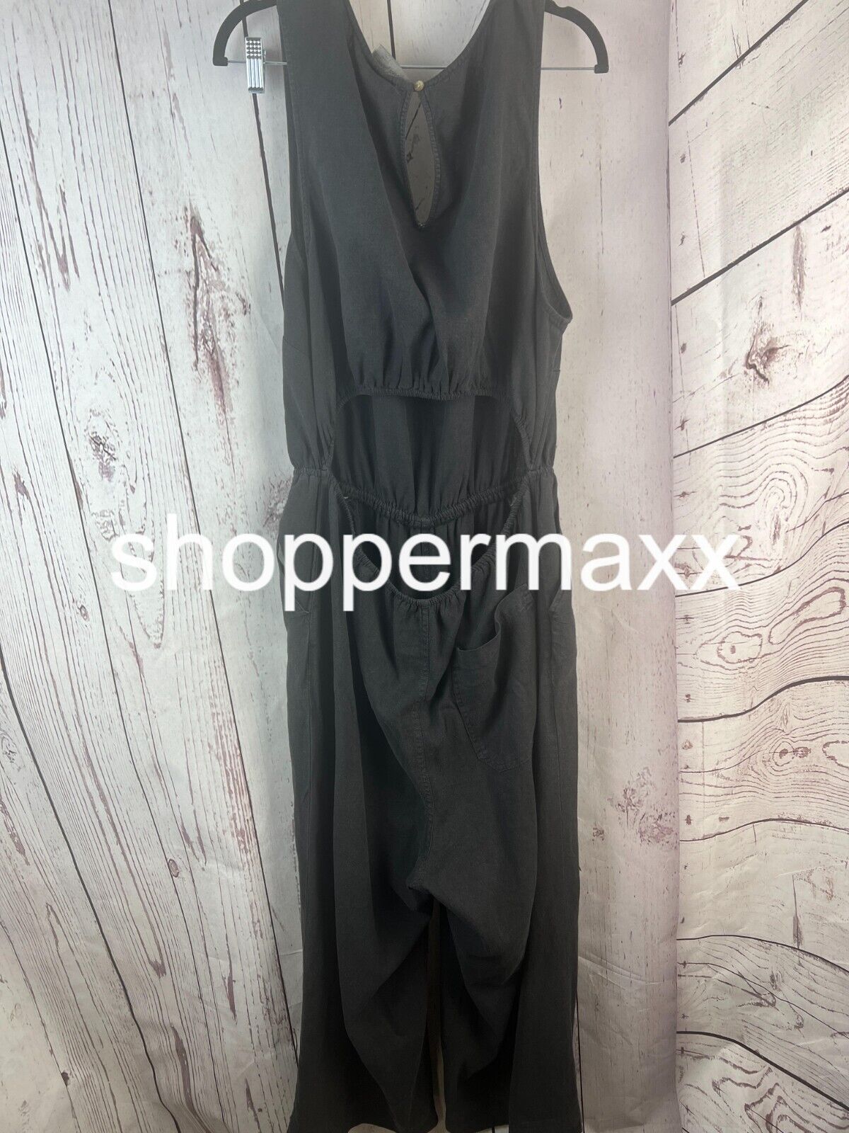 WOMEN'S SLEEVELESS JUMPSUIT - UNIVERSAL THREAD, BLACK, SIZE XX-Large