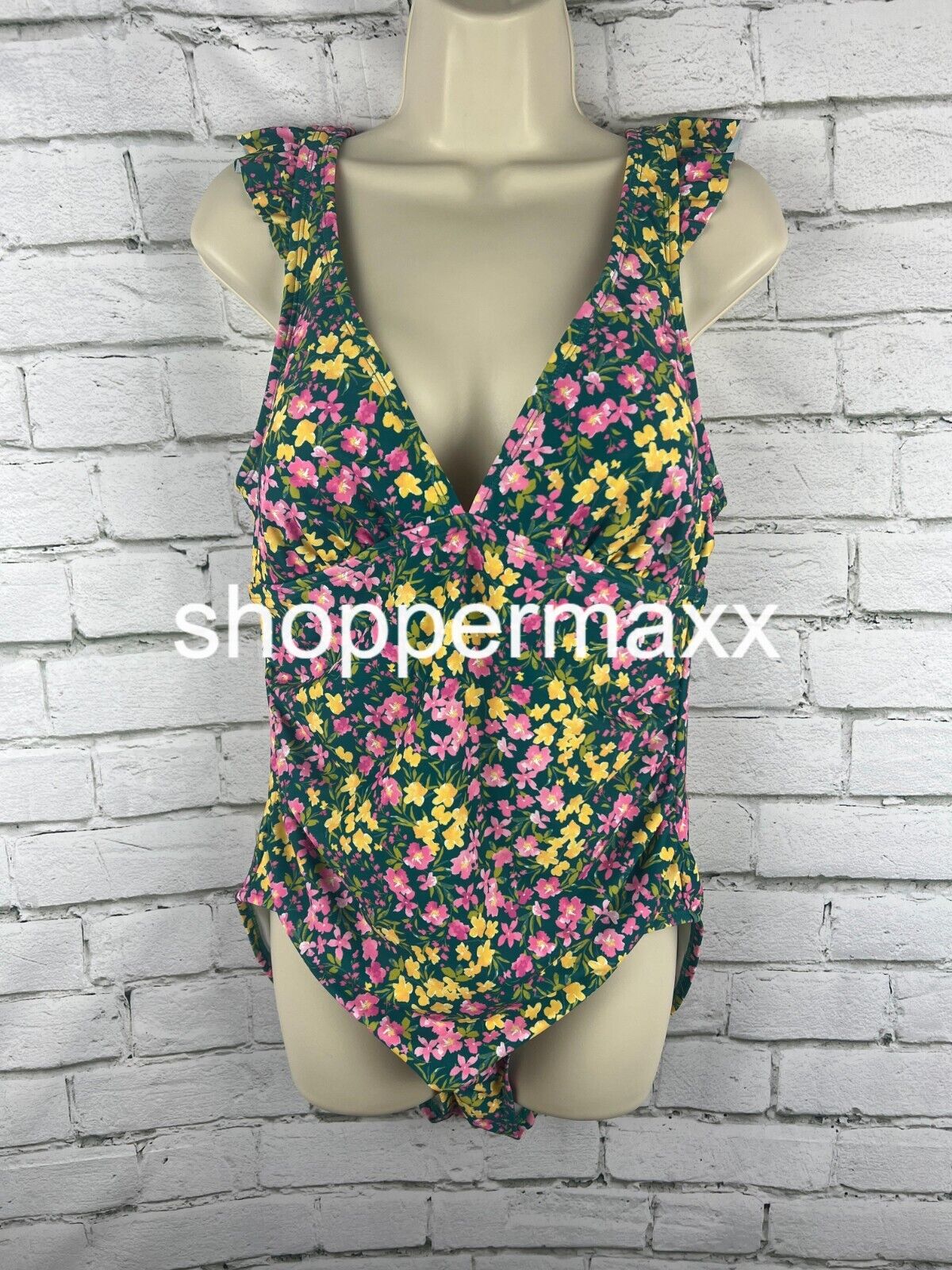 Women's Ruffle Shoulder Ruched Full Coverage One Piece Swimsuit-Kona Sol Multi L