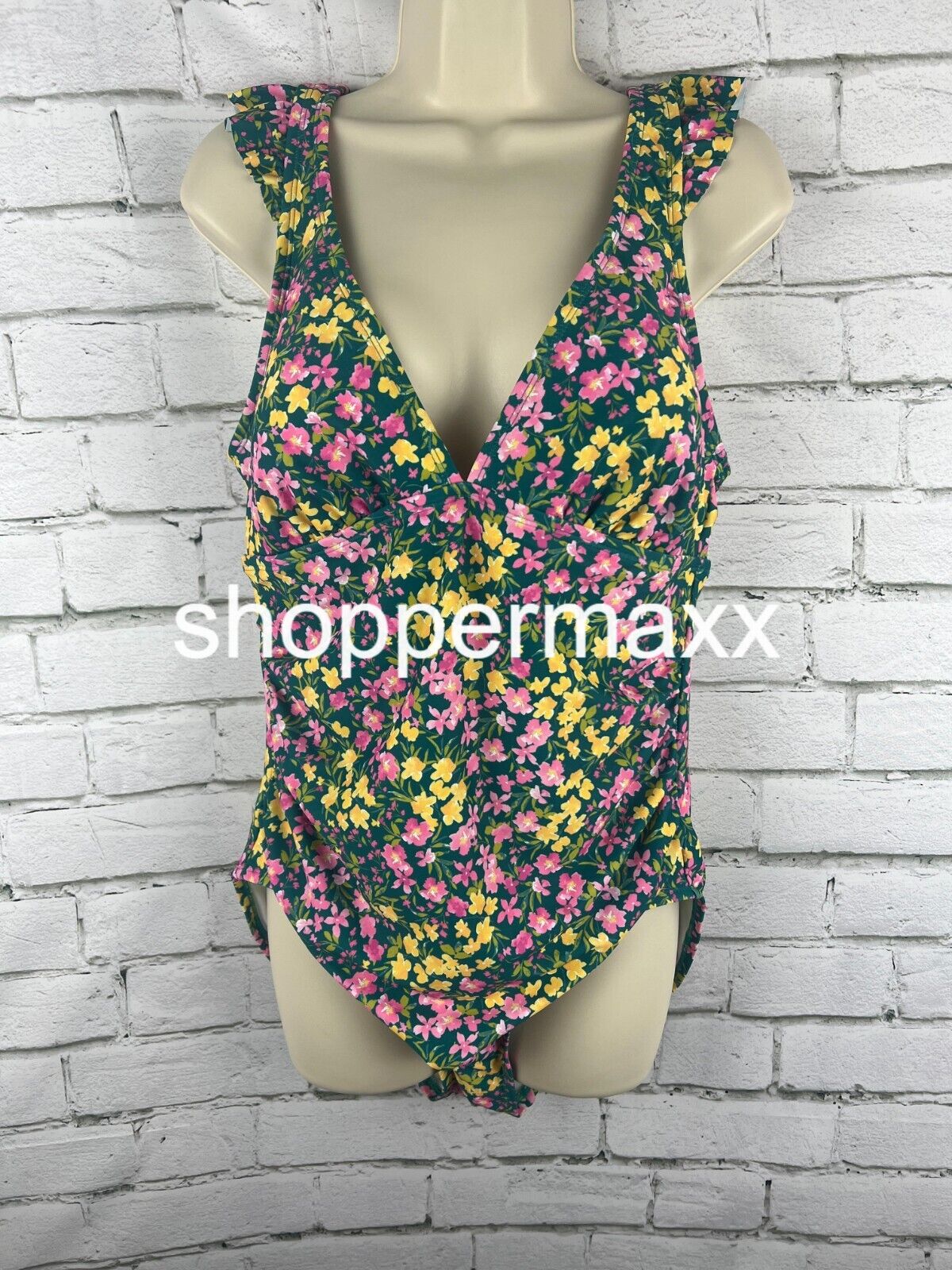 Women's Ruffle Shoulder Ruched Full Coverage One Piece Swimsuit-Kona Sol Multi L