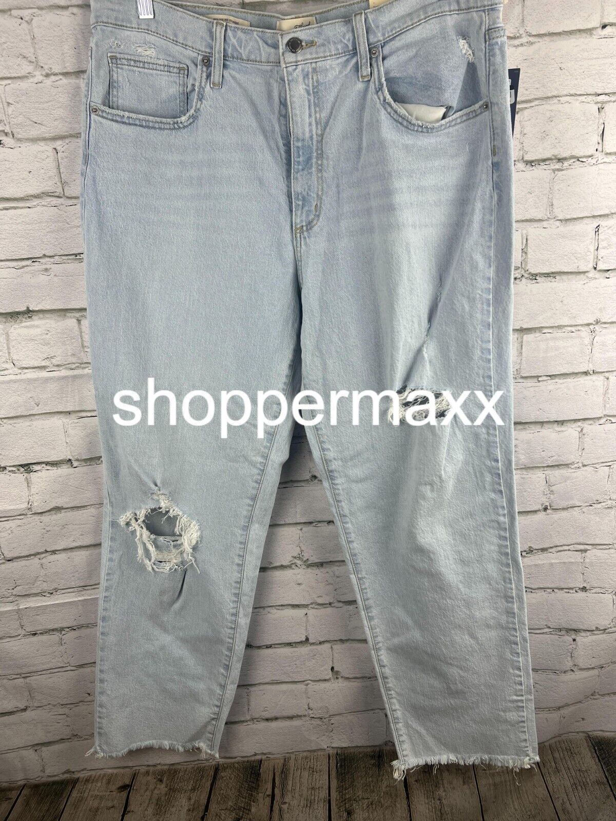 Women's Mid-Rise 90's Baggy Jeans - Universal Thread, Light Wash, Size 16