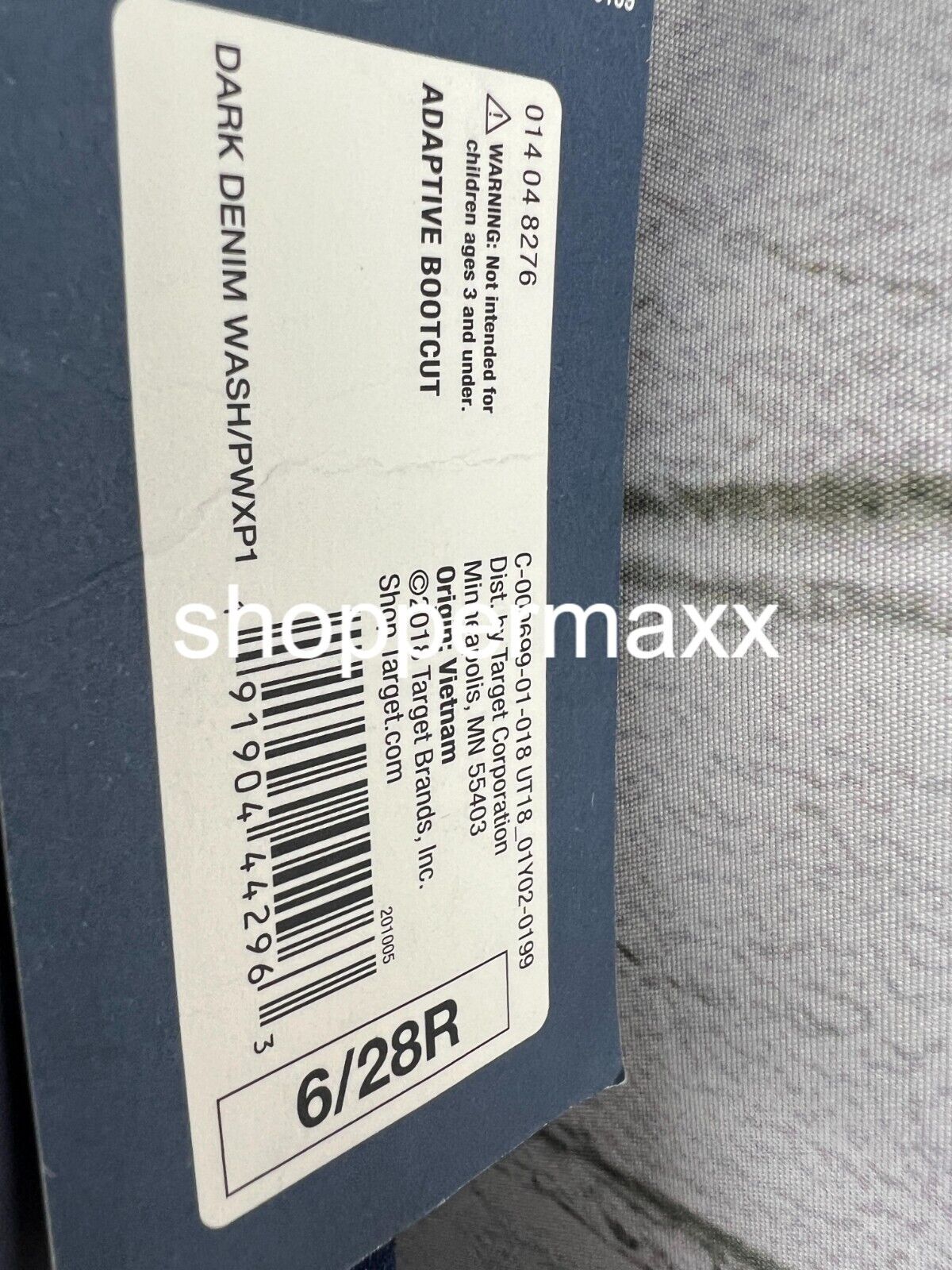 Women's Adaptive Bootcut Jeans - Universal Thread, Dark Denim Wash, Size 6