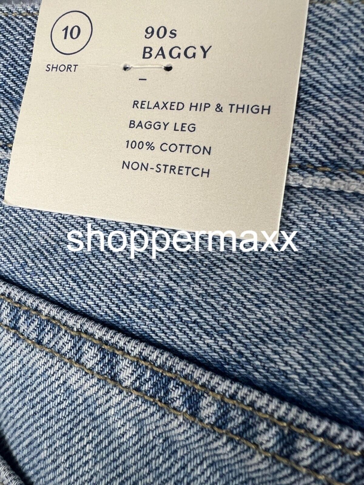 Women Mid-Rise 90's Baggy Jeans- Universal Thread, Medium Wash Destroy, 10 Short