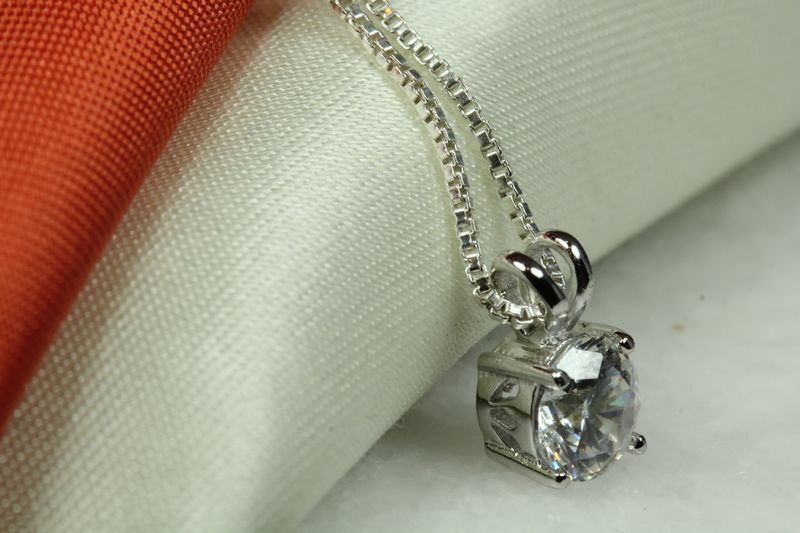 CLEAR ROUND CUT SLIDER SOLITARE PENDANT W/ CHAIN  925 STERLING SILVER~~MXFRI