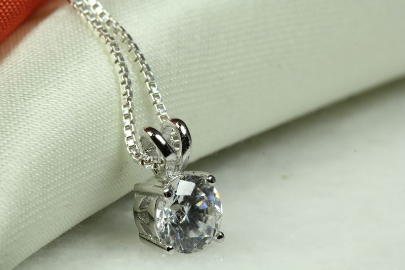 CLEAR ROUND CUT SLIDER SOLITARE PENDANT W/ CHAIN  925 STERLING SILVER~~MXFRI