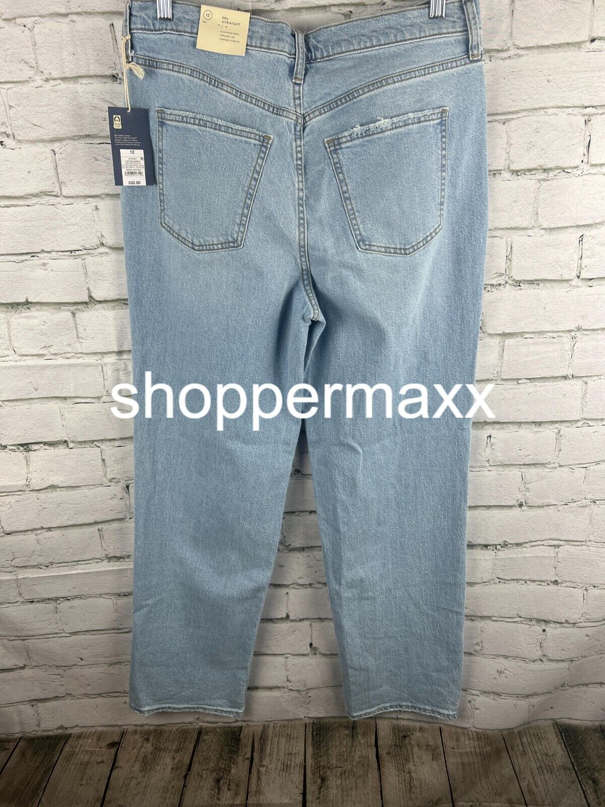 Women's High-Rise 90's Straight Jeans - Universal Thread, Light Wash, 12