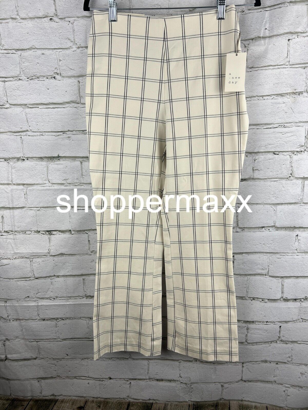 Women's High 16 Rise Slim Fit Kick Flare Pull On Pants A New Day, Cream Plaid, 4