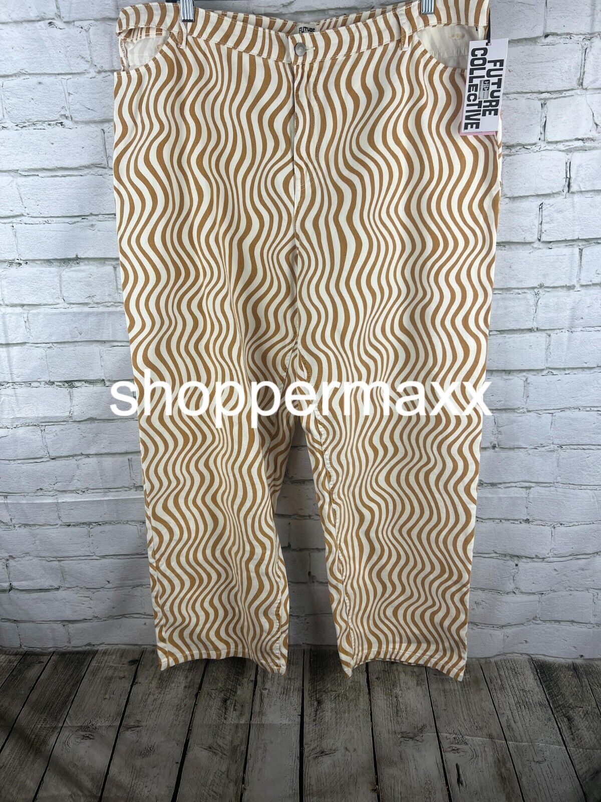 Women's Wave Print Cut Out Waist Straight Leg Jeans - Future Collective, Size 18
