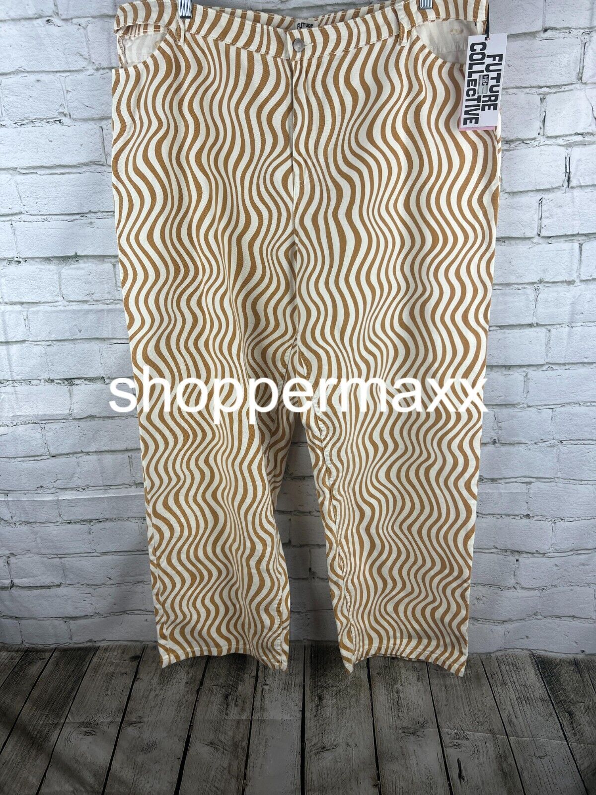 Women's Wave Print Cut Out Waist Straight Leg Jeans - Future Collective, Size 18