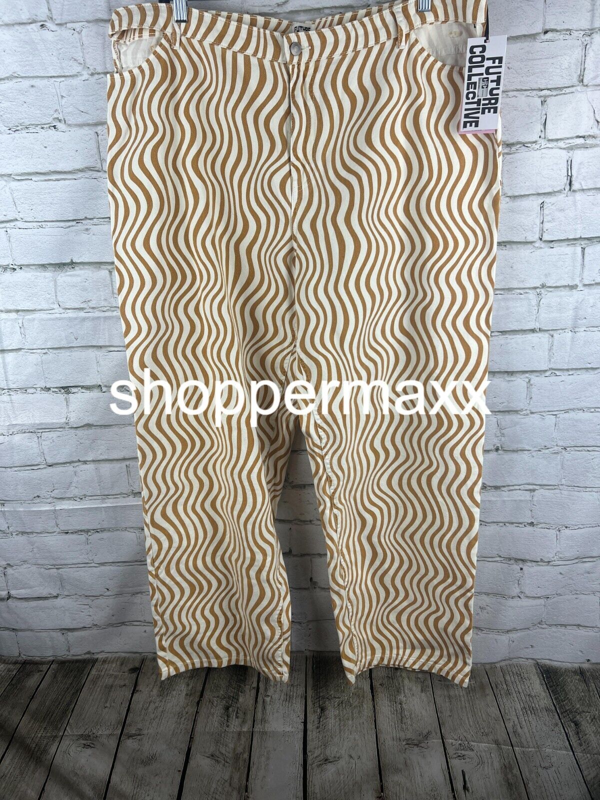 Women's Wave Print Cut Out Waist Straight Leg Jeans - Future Collective, Size 18