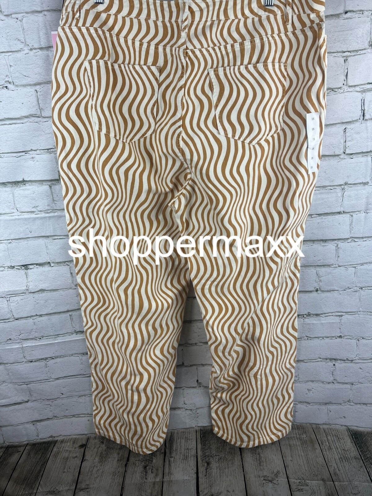 Women's Wave Print Cut Out Waist Straight Leg Jeans - Future Collective, Size 18