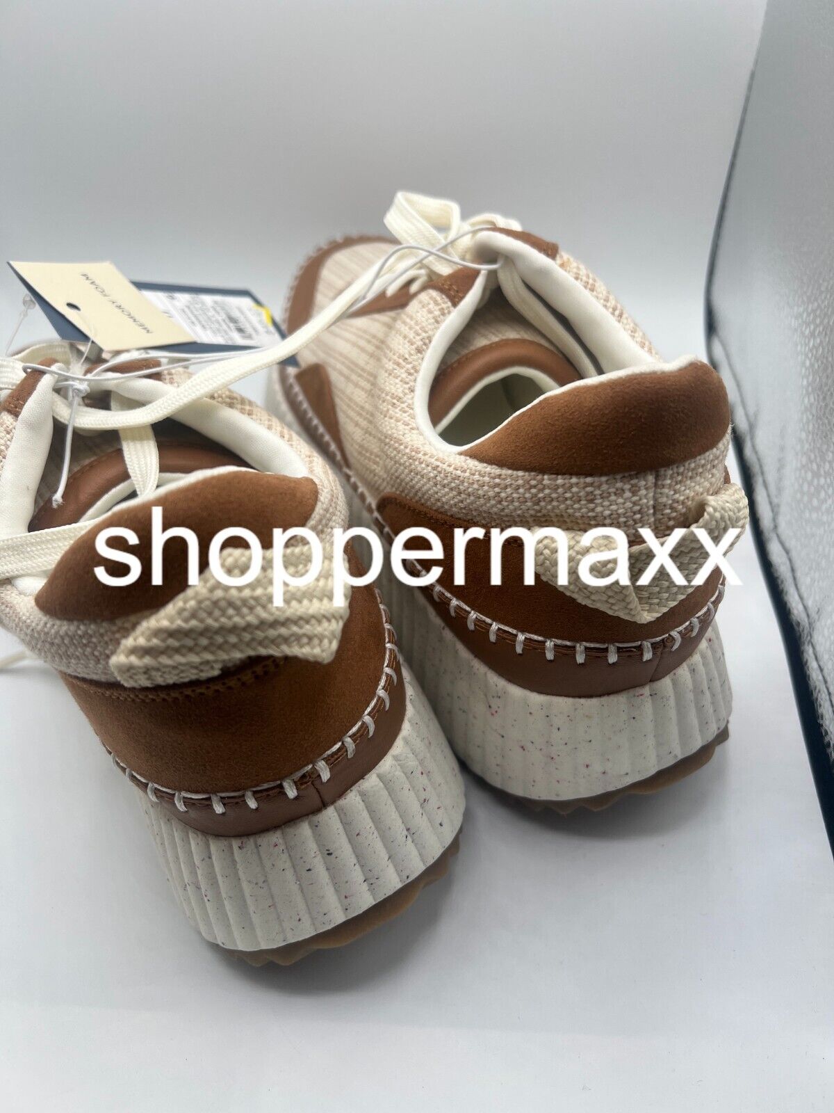 WOMEN'S PERSEPHONE SNEAKERS - UNIVERSAL THREAD, TAN, 11