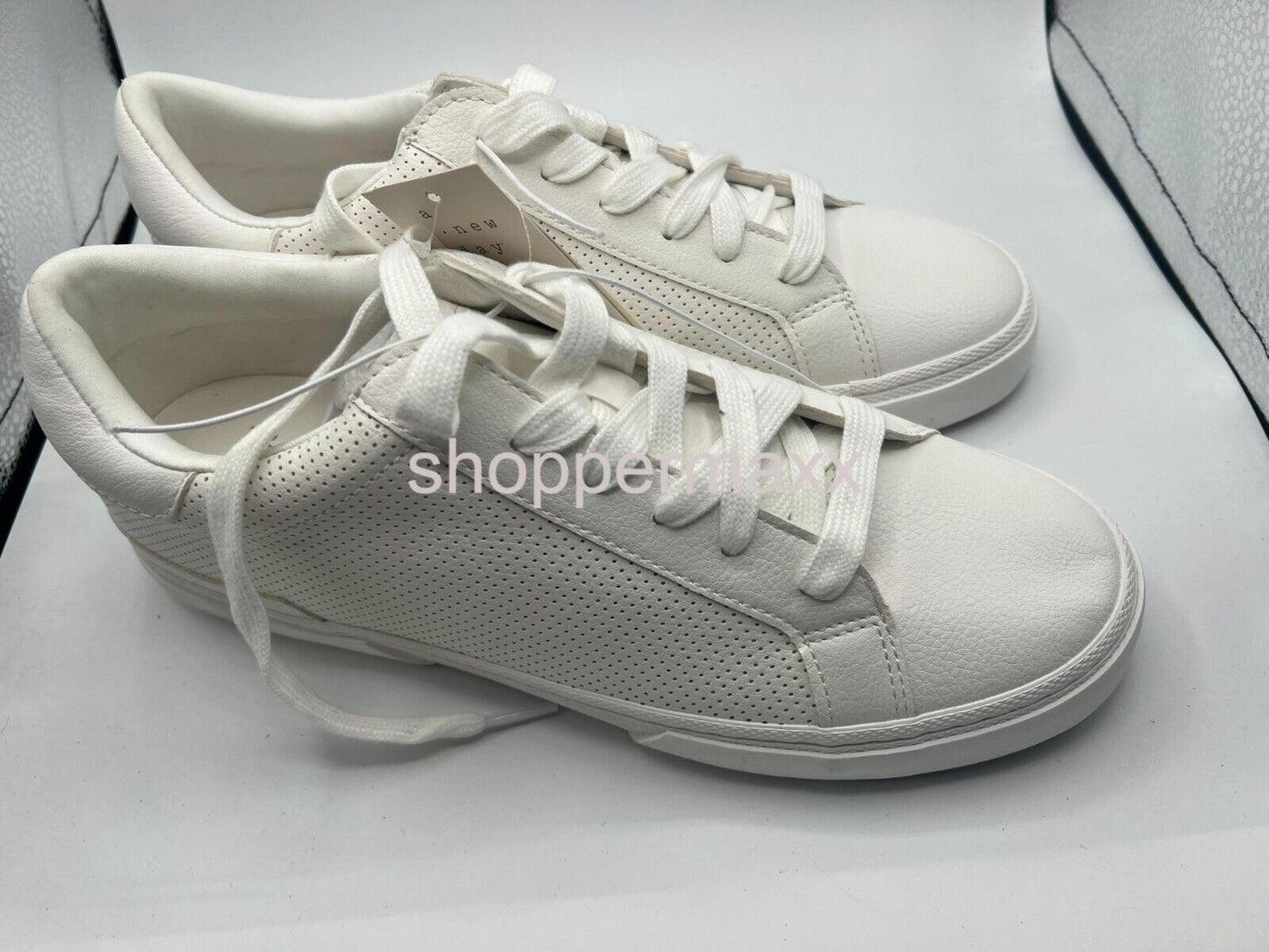 Women's Maddison Sneakers with Memory Foam Insole - A New Day, White, Size 9.5
