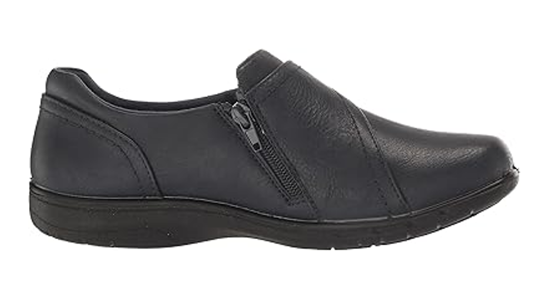 Easy Street Women's Ariah Sneaker, Navy, 5.5