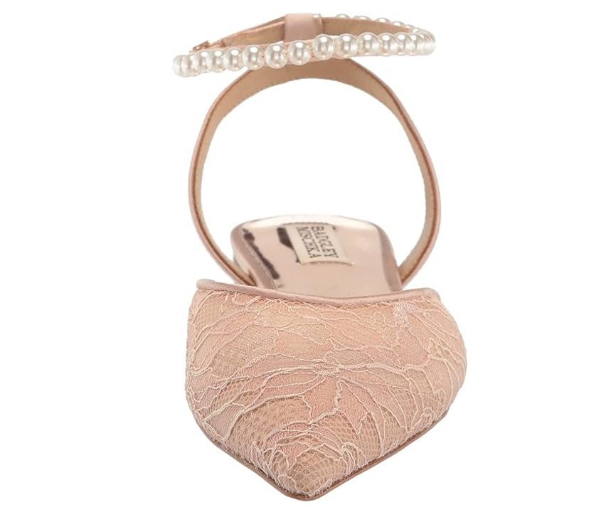 Badgley Mischka Women's Fawn Ballet Flat, Soft Blush, 6.5