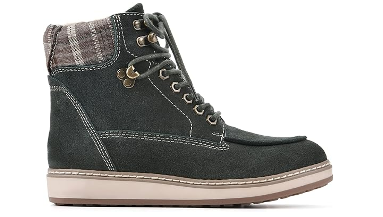WHITE MOUNTAIN Shoes Women's Thyme Boot, Army/Suede, 10 M