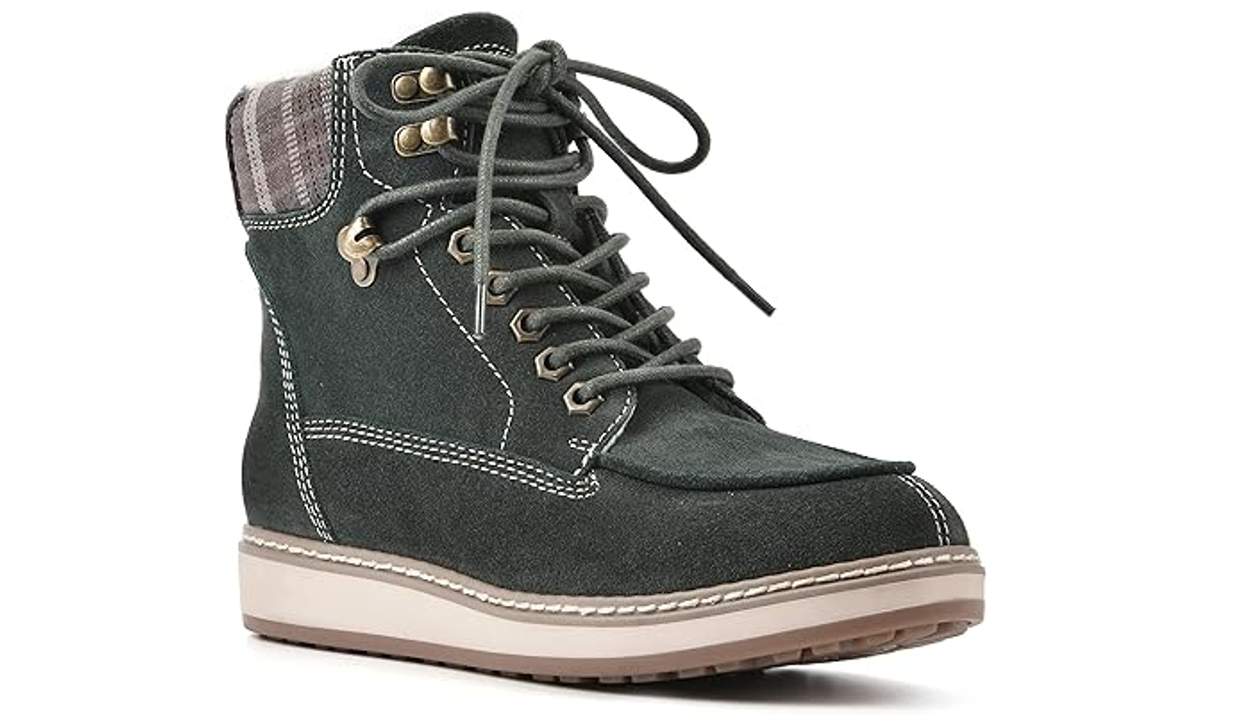 WHITE MOUNTAIN Shoes Women's Thyme Boot, Army/Suede, 10 M