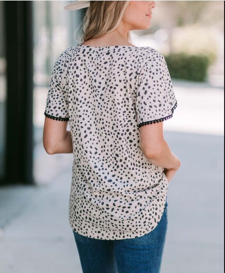 Amaryllis Tan & Black Abstract Boatneck Tulip Short-Sleeve Top 3X