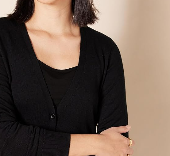 Amazon Essentials Women's Lightweight V-Neck Cardigan Sweater Black 1X