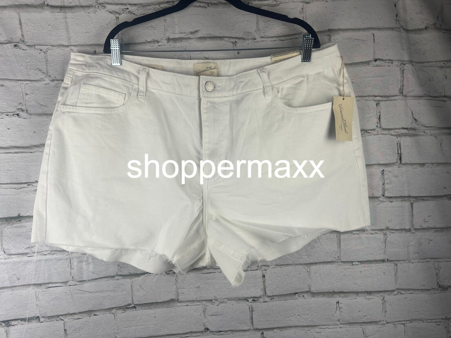 Women's Mid-Rise Boyfriend Jean Shorts - Universal Thread, White, 18