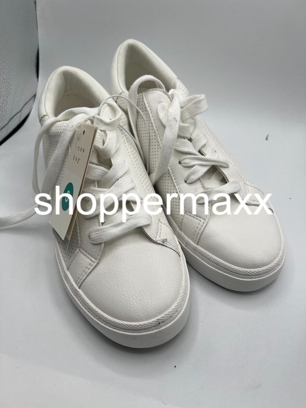 Women's Maddison Sneakers with Memory Foam Insole - A New Day, WHITE, 8