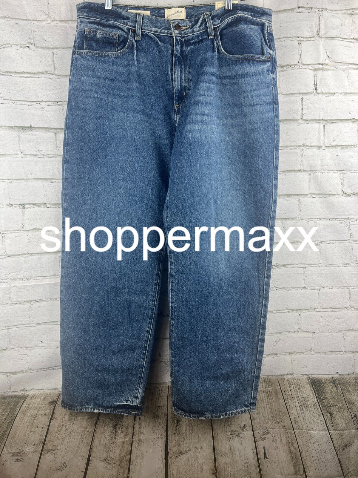 Women's Mid-Rise 90's Baggy Jeans - Universal Thread, Medium Wash, 16