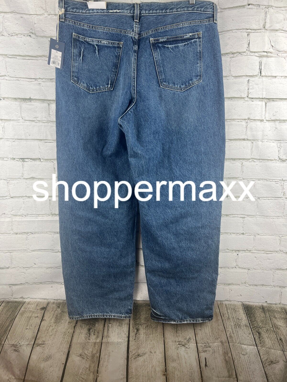 Women's Mid-Rise 90's Baggy Jeans - Universal Thread, Medium Wash, 16