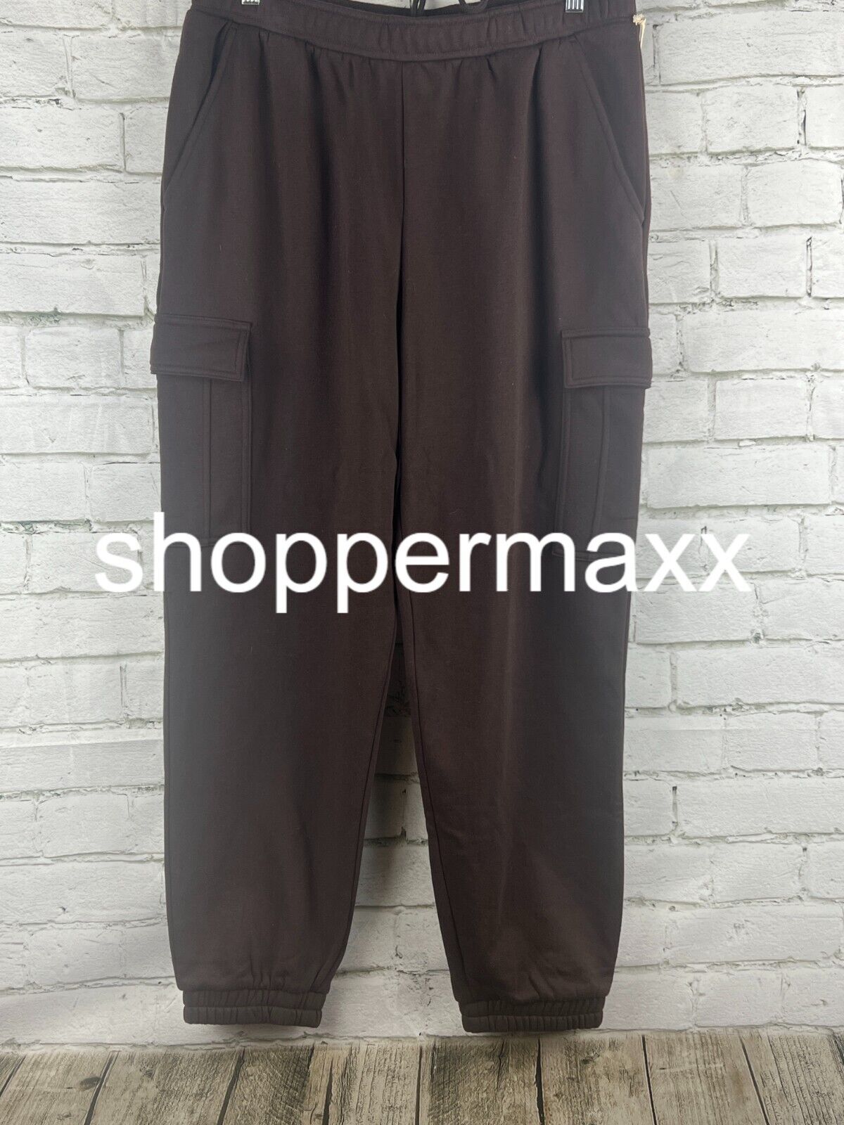 Women's High-Rise Sweatpants - Universal Thread, Dark Brown, L