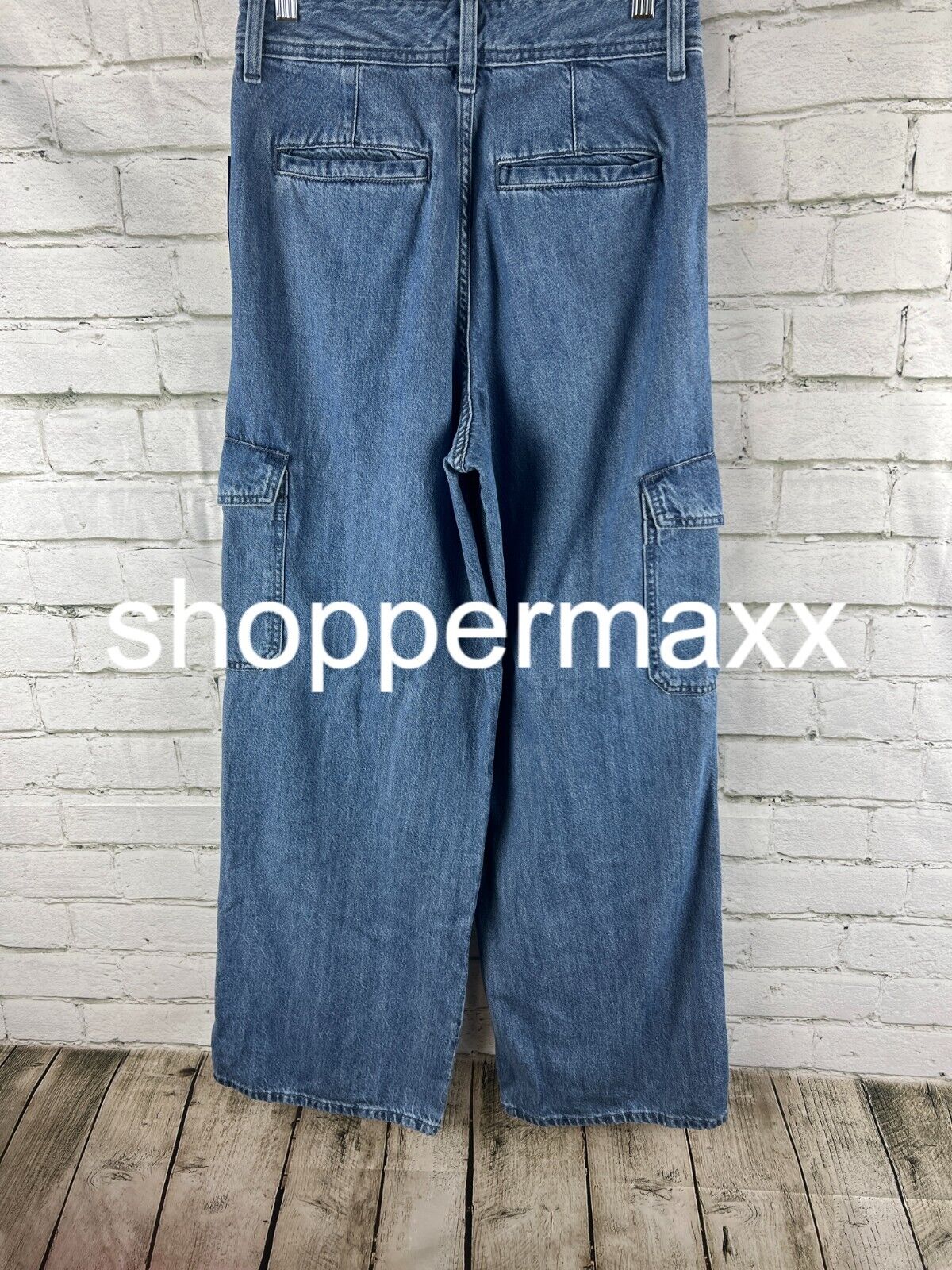Women's Wide Leg Denim Cargo Trousers - Universal Thread, Medium Wash, 6