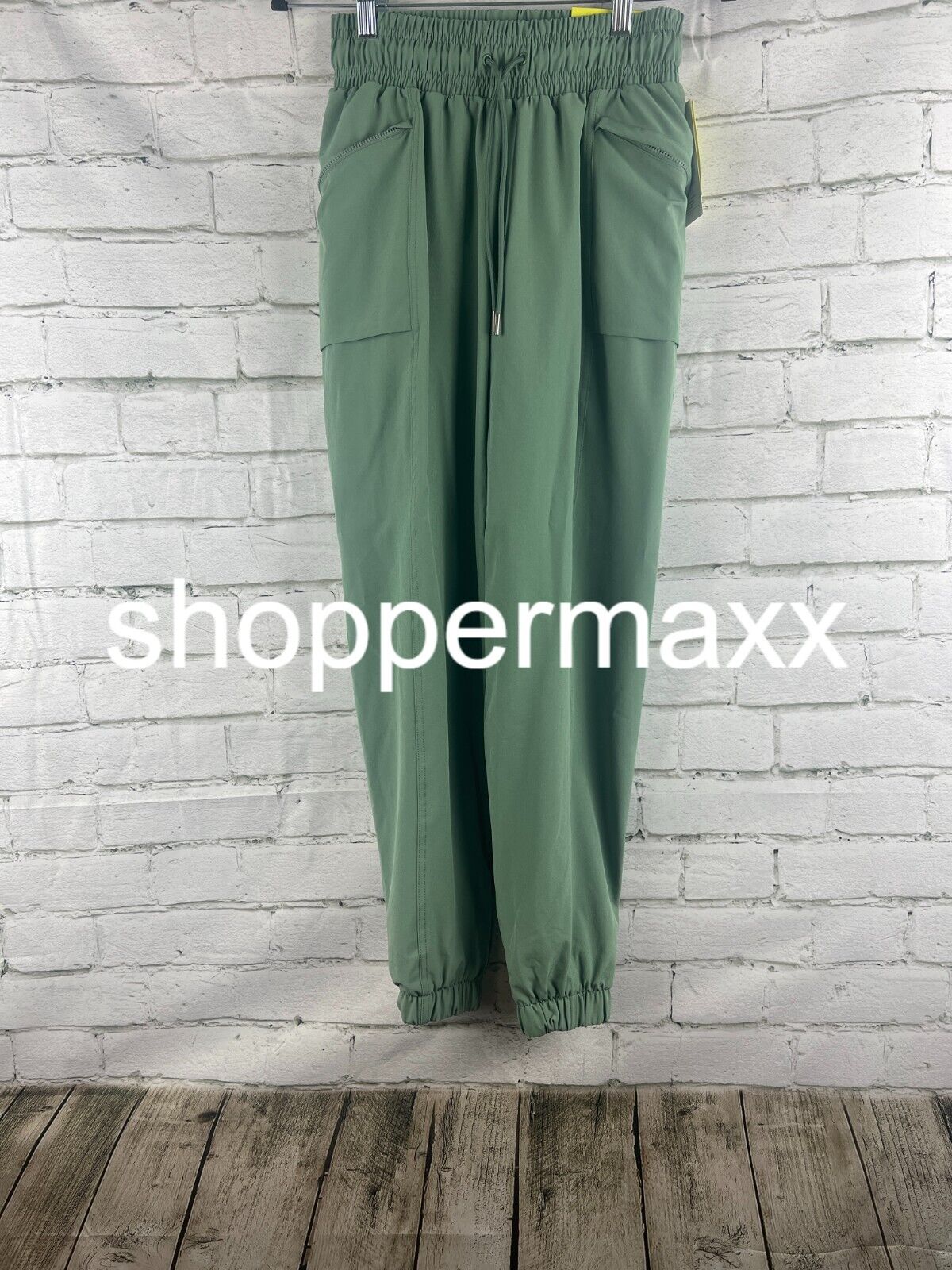 Women's Lined Winter Woven Joggers - All in Motion, Green, XS