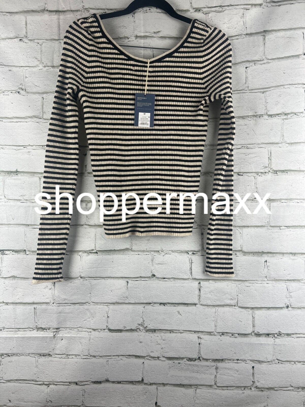Women's Shrunken Rib Scoop Neck Pullover Sweater - Universal Thread, Black, M