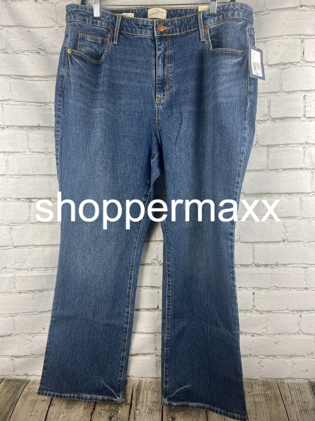 Women's Plus Size High-Rise Vintage Bootcut Jeans - Universal Thread, Medium,18W