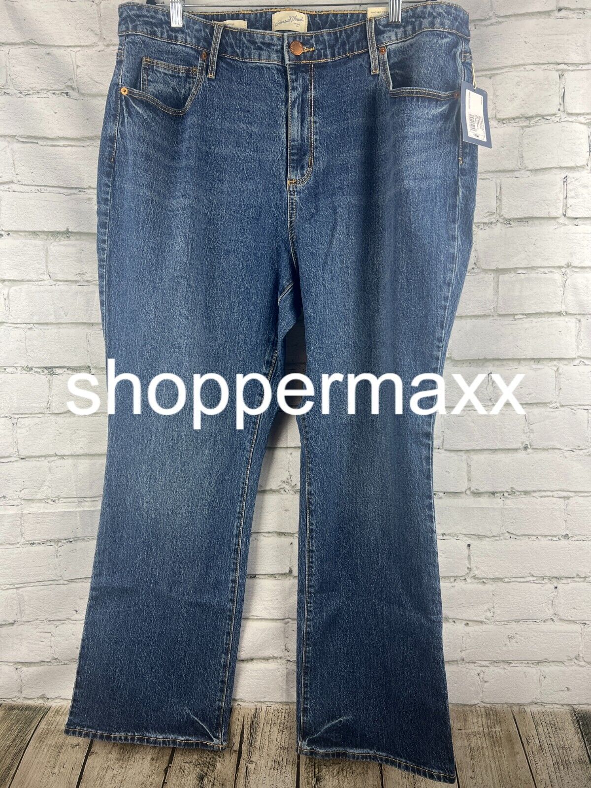 Women's Plus Size High-Rise Vintage Bootcut Jeans - Universal Thread, Medium,18W
