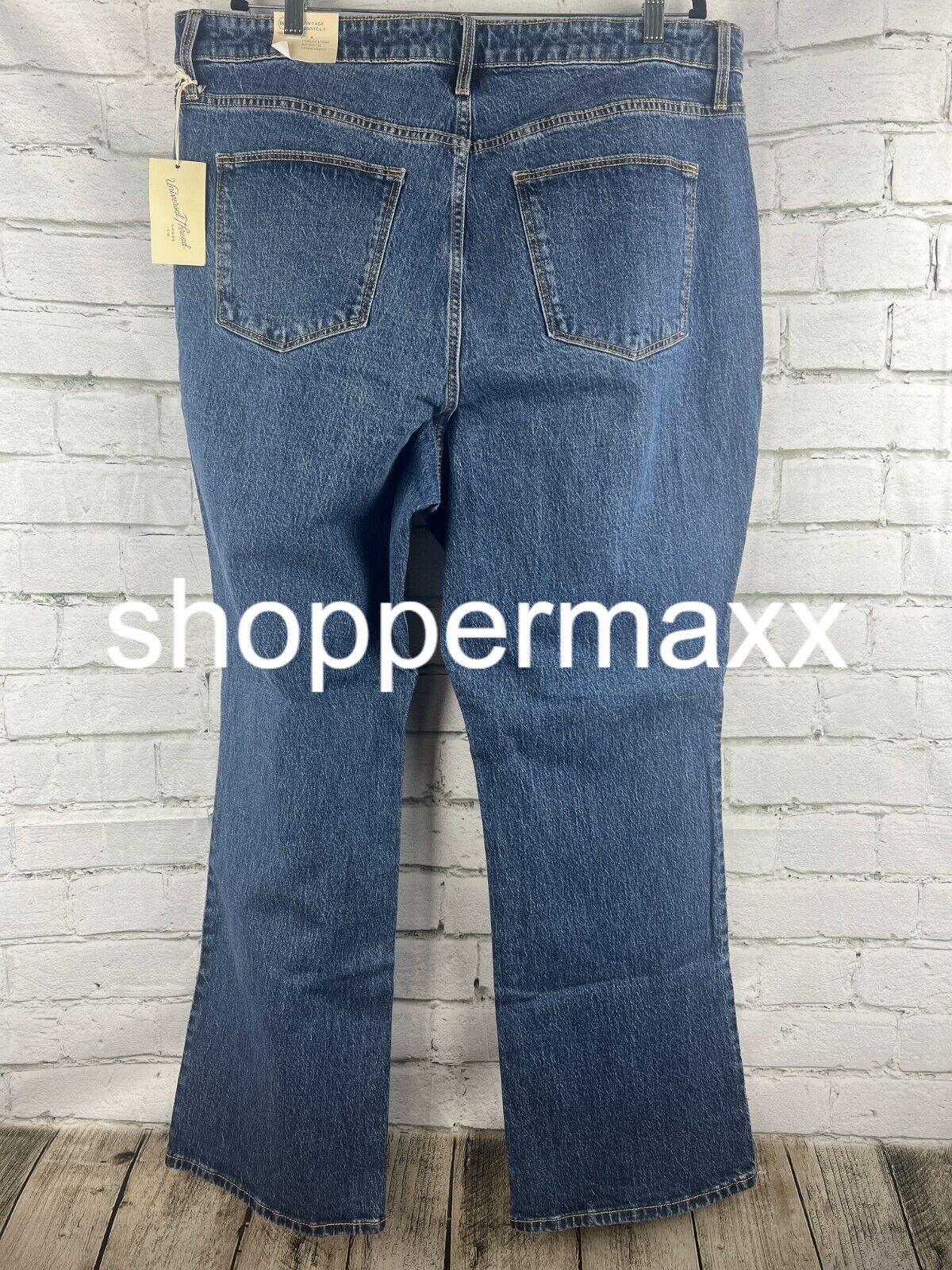 Women's Plus Size High-Rise Vintage Bootcut Jeans - Universal Thread, Medium,18W